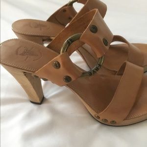 Women Frye Sophia shoes